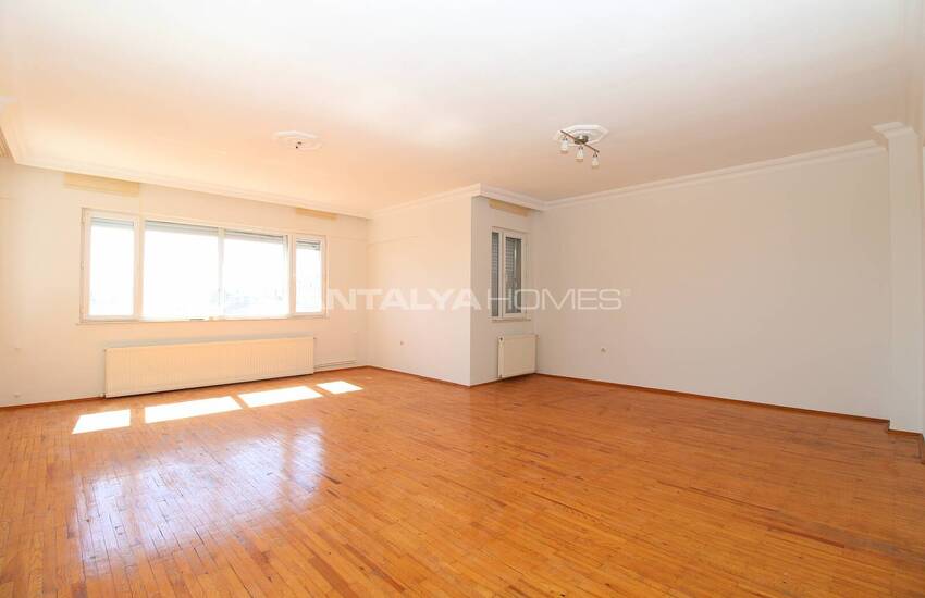 Sea View Flat in a Complex with Pool in Lara Antalya 12