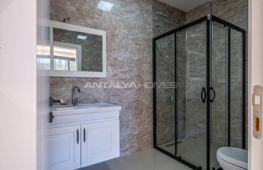 Трехэтажный Сдвоенный Дом с Бассейном в Дёшемеалты 24