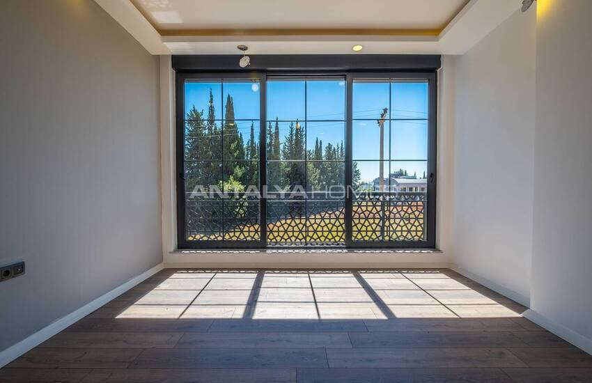 Трехэтажный Сдвоенный Дом с Бассейном в Дёшемеалты 27