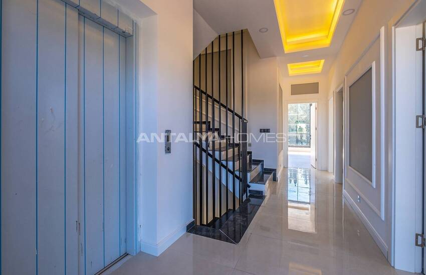 Трехэтажный Сдвоенный Дом с Бассейном в Дёшемеалты 30