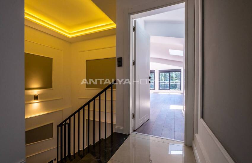 Трехэтажный Сдвоенный Дом с Бассейном в Дёшемеалты 33