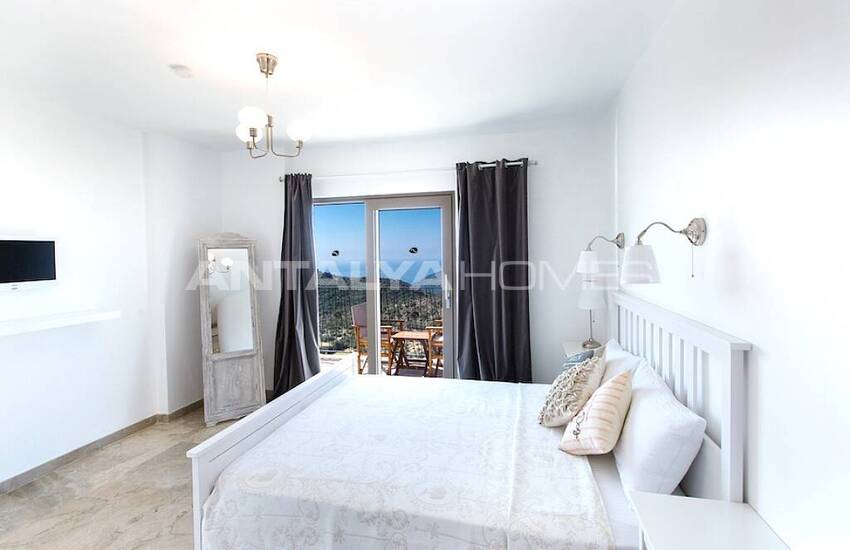 Sea View Villa with Infinity Pool in Kalkan Turkey 37