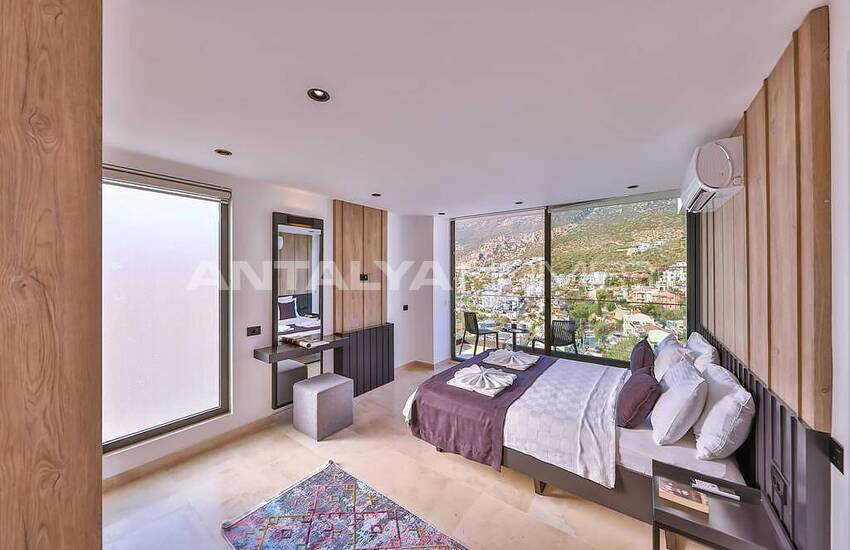 Luxe Villa Suitable for Extended Families in Kalkan Antalya 38