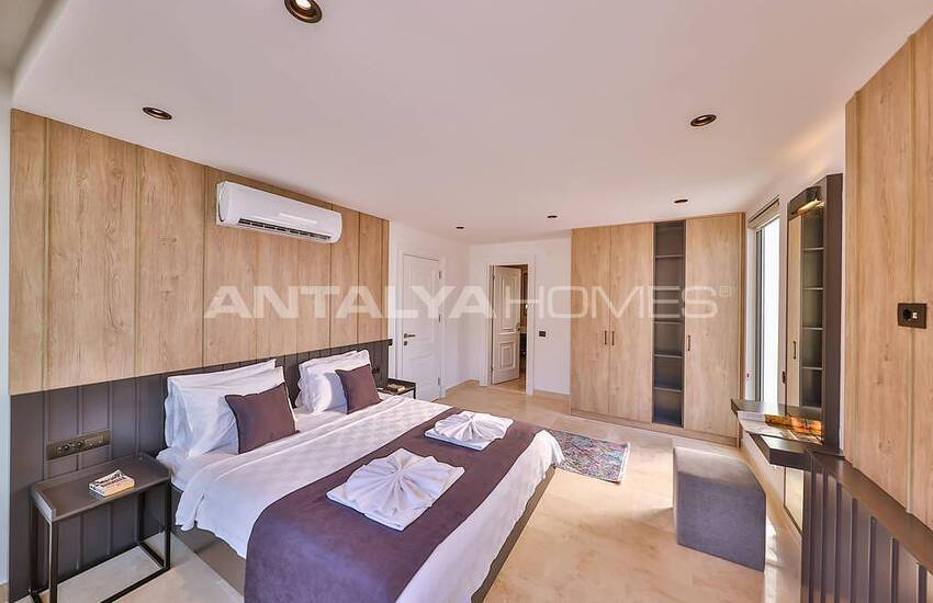Luxe Villa Suitable for Extended Families in Kalkan Antalya 40