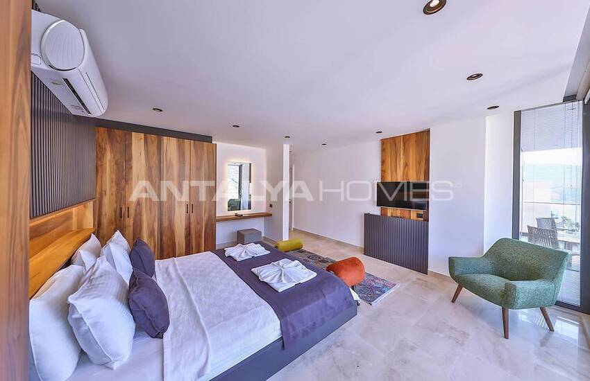 Luxe Villa Suitable for Extended Families in Kalkan Antalya 47