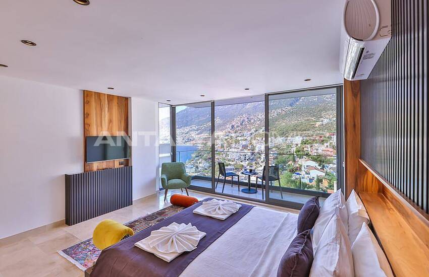 Luxe Villa Suitable for Extended Families in Kalkan Antalya 49