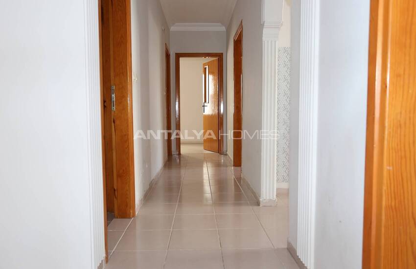 Investment Flat Near the Akdeniz University in Antalya Muratpasa 21