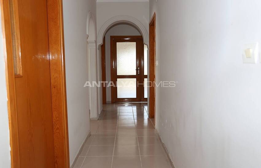 Investment Flat Near the Akdeniz University in Antalya Muratpasa 22