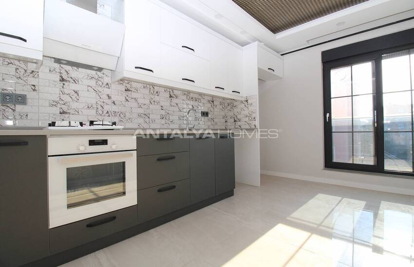 Key Ready 3+1 Flat with Natural Gas in Muratpaşa Antalya 14