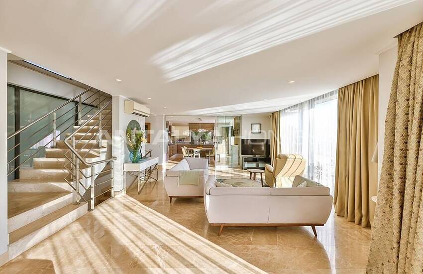 Luxury 5-bedroom Detached House with Infinity Pool in Kalkan 12