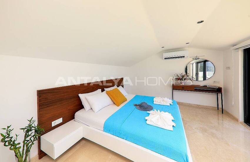 Panoramic Sea View Villa with Infinity Pool in Kalkan 60