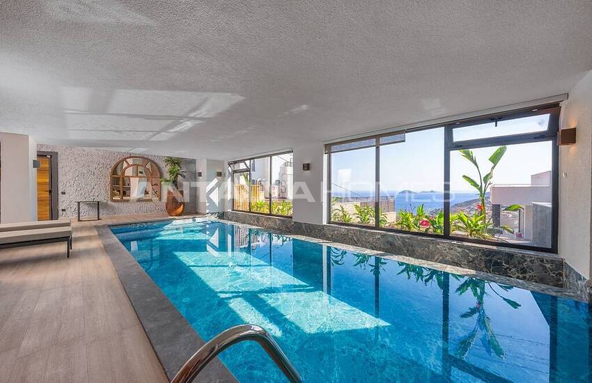 Luxe Villa with Sea View and Infinity Pool in Kalkan 34