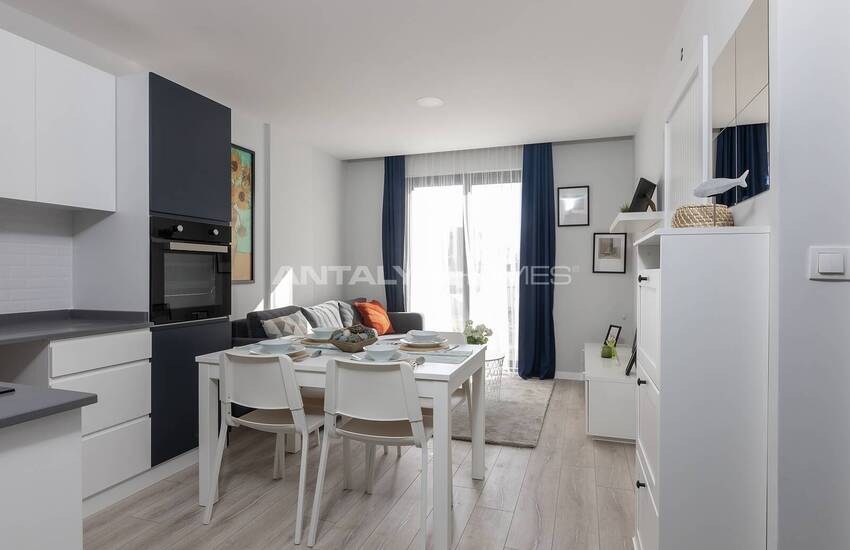 Real Estate with High Rental Income Potential in Antalya Kepez 16