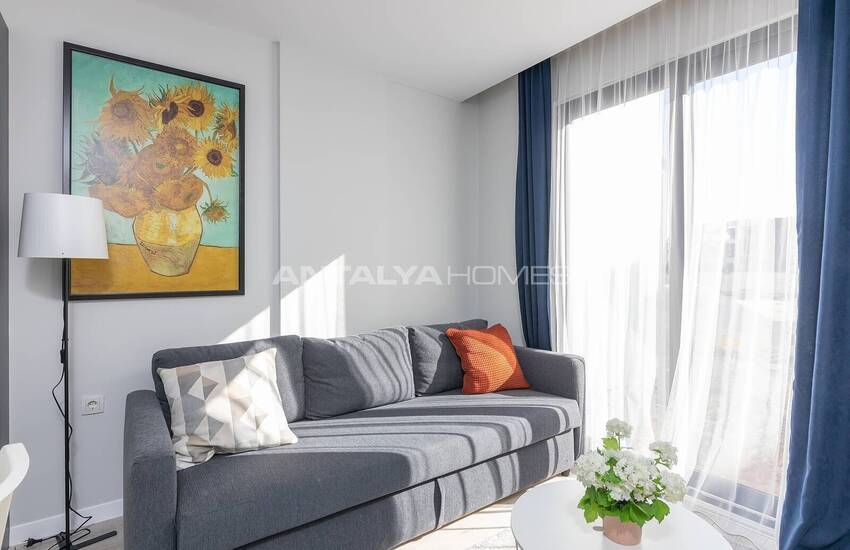 Real Estate with High Rental Income Potential in Antalya Kepez 19