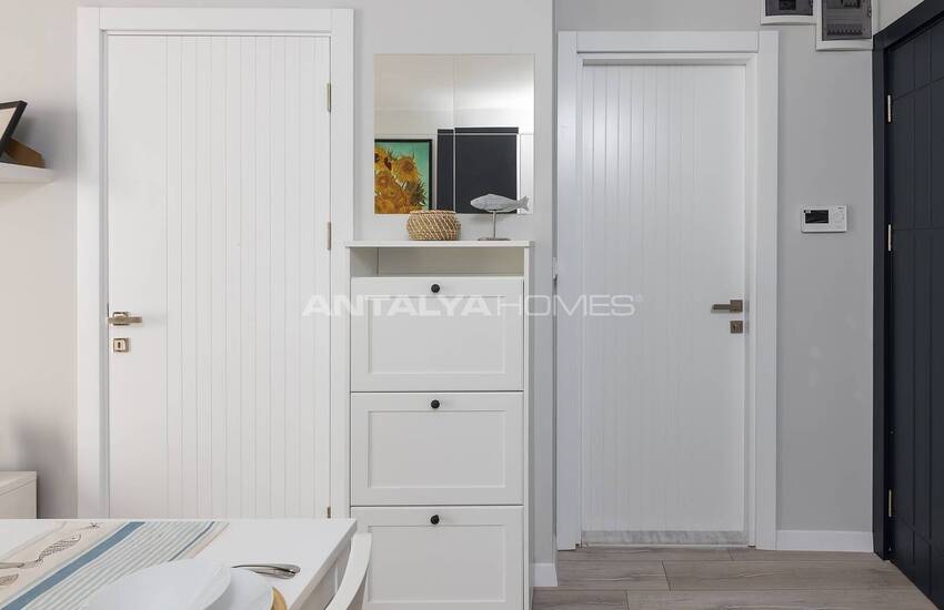 Real Estate with High Rental Income Potential in Antalya Kepez 26
