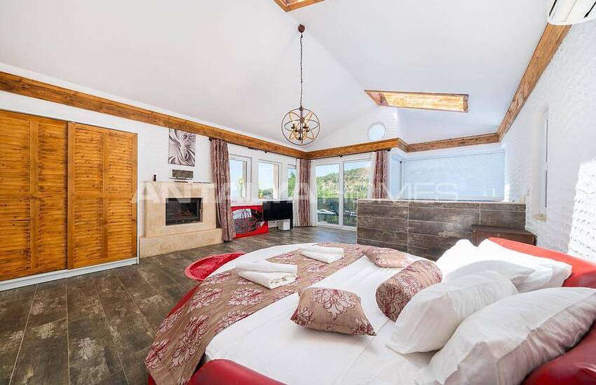 Key Ready Villa with Heated Pool and Jacuzzi in Kalkan 25