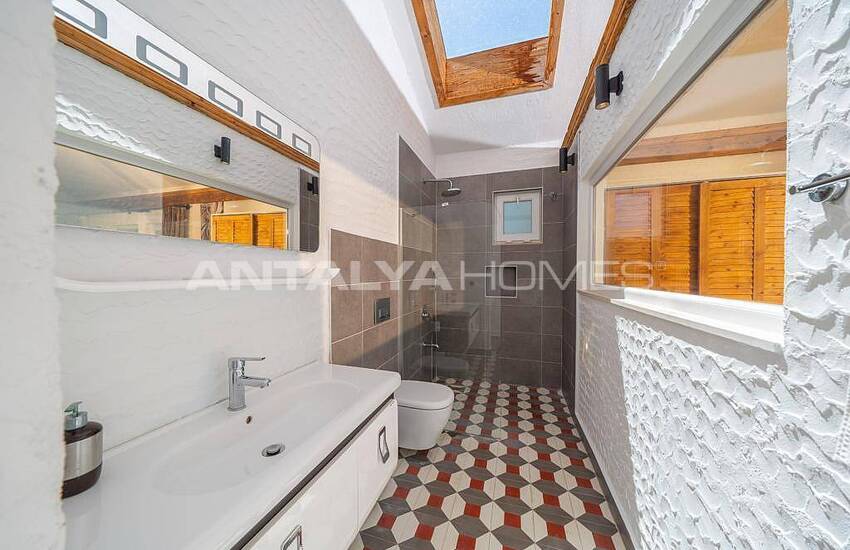 Key Ready Villa with Heated Pool and Jacuzzi in Kalkan 27