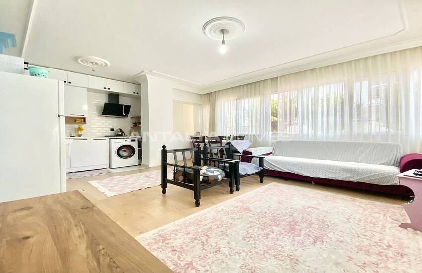Furnished Apartment Close to City Center in Antalya Muratpasa 5
