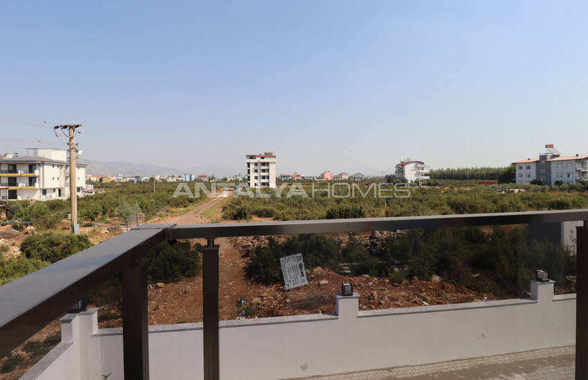 Antalya Döşemealtı'nda Şık Tasarımlı Sıfır Daireler 19