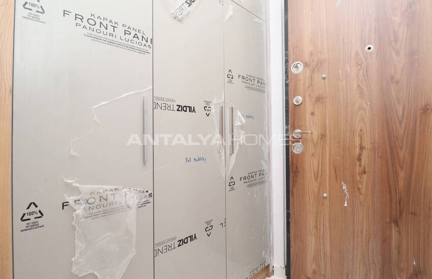 Apartments with En-suite Bathroom in Bahceyaka Dosemealti 29