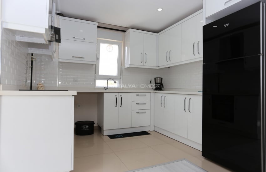 Möblerad Lägenhet Med Utsikt Över Bergen I Konyaalti Sarisu 13