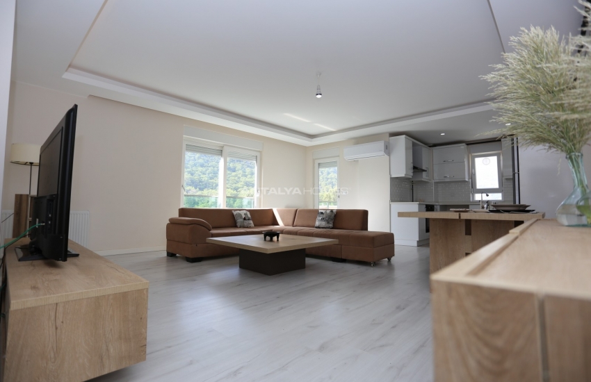 Möblerad Lägenhet Med Utsikt Över Bergen I Konyaalti Sarisu 10