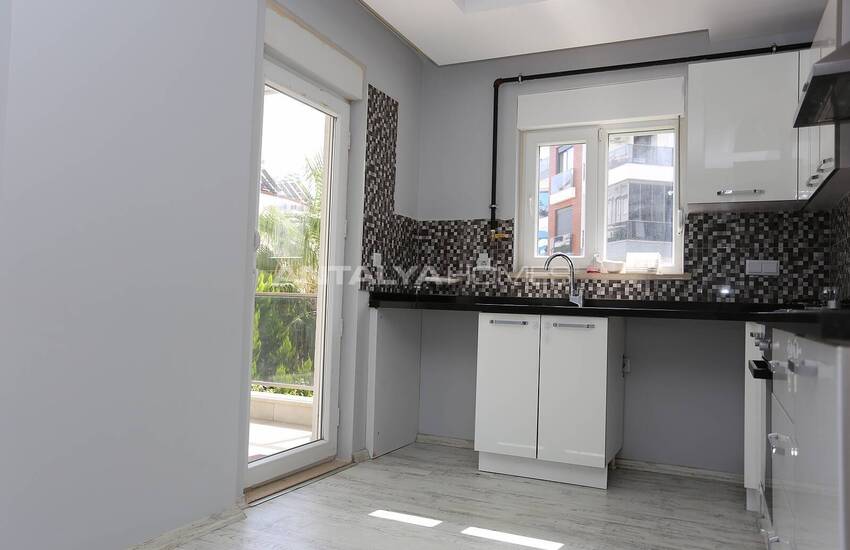 Well-located Apartment with 2 Bedrooms in Antalya Konyaalti 9