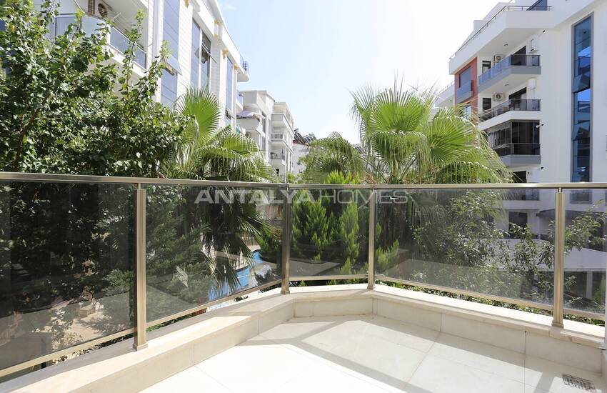 Well-located Apartment with 2 Bedrooms in Antalya Konyaalti 15