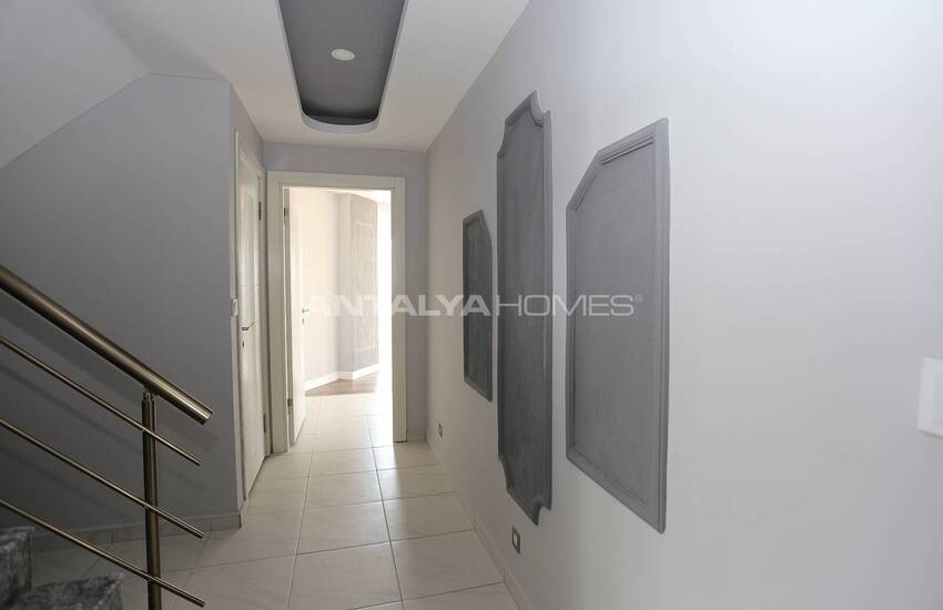 Spacious Apartment with Indoor Car Park in Antalya Muratpasa 23