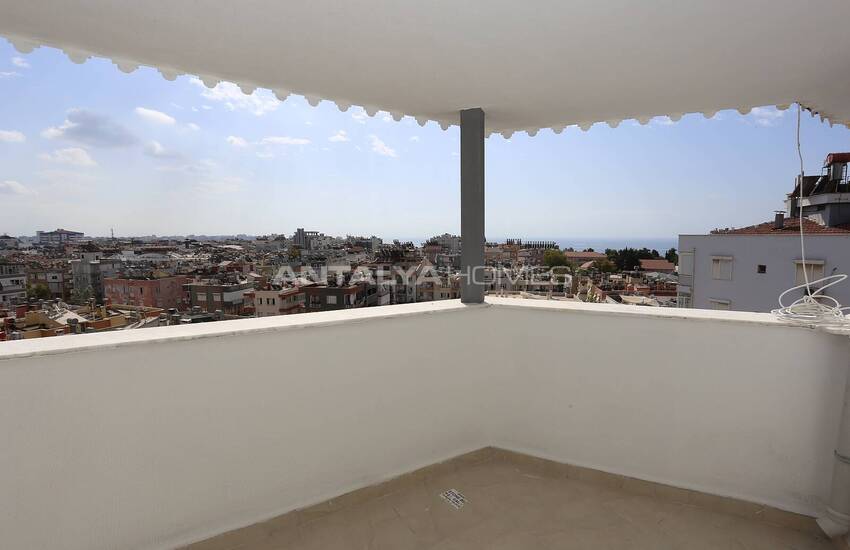 Spacious Apartment with Indoor Car Park in Antalya Muratpasa 34