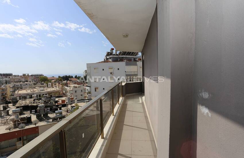 Spacious Apartment with Indoor Car Park in Antalya Muratpasa 43