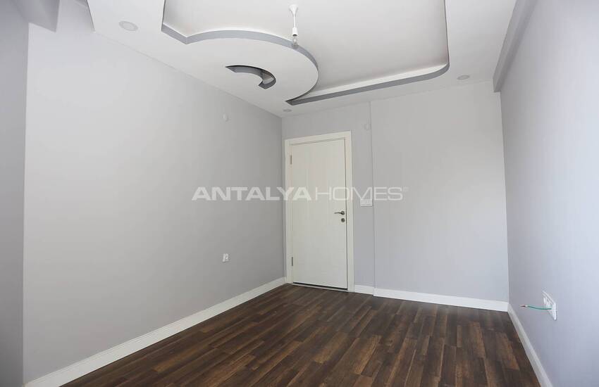 Spacious Apartment with Indoor Car Park in Antalya Muratpasa 19