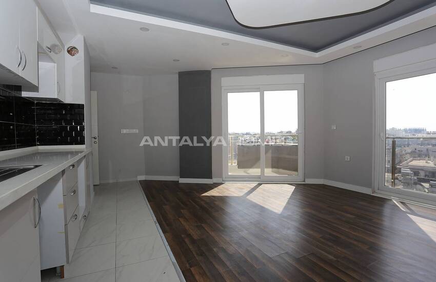 Spacious Apartment with Indoor Car Park in Antalya Muratpasa 13