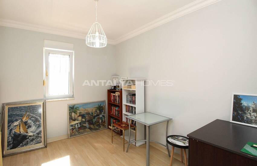 Spacious House in Complex with Large Garden in Antalya Kadriye 18