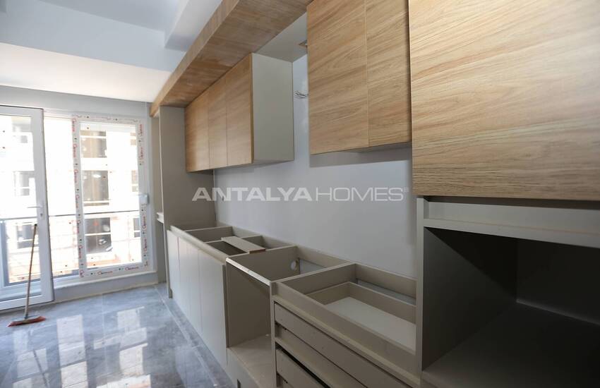 Well Located Property with Underfloor Heating in Muratpasa Antalya 6