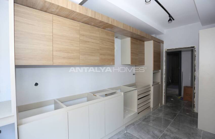 Well Located Property with Underfloor Heating in Muratpasa Antalya 7