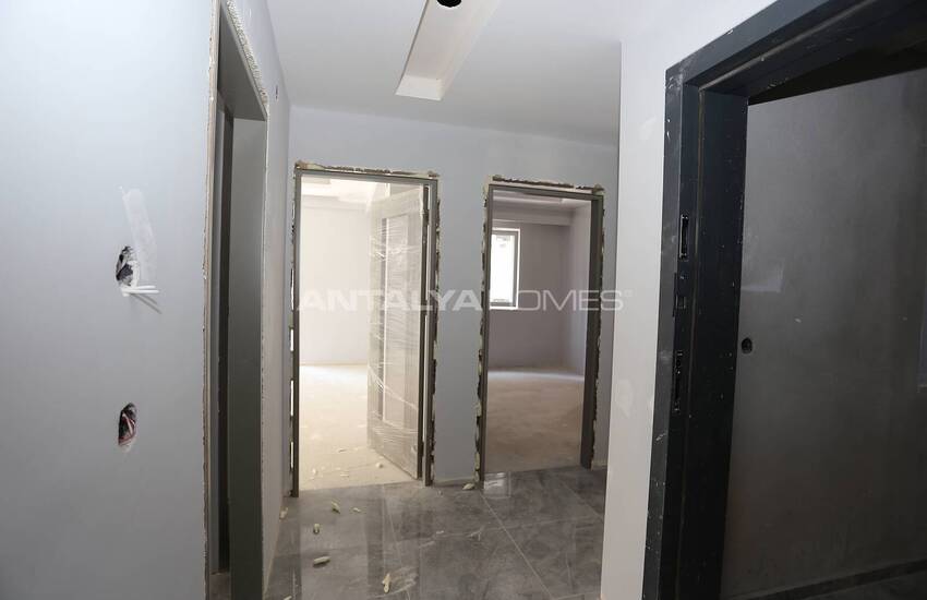 Well Located Property with Underfloor Heating in Muratpasa Antalya 11