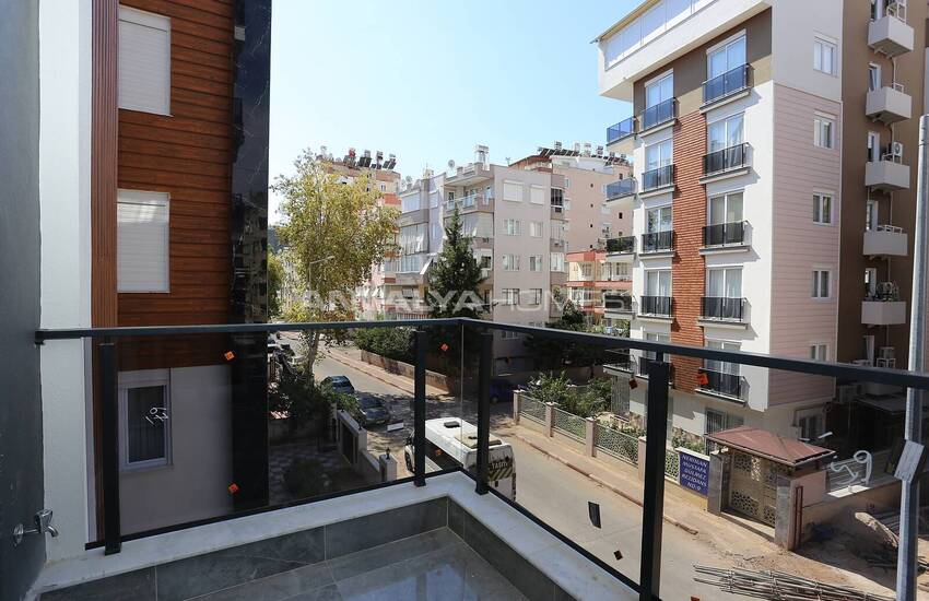 Well Located Property with Underfloor Heating in Muratpasa Antalya 13