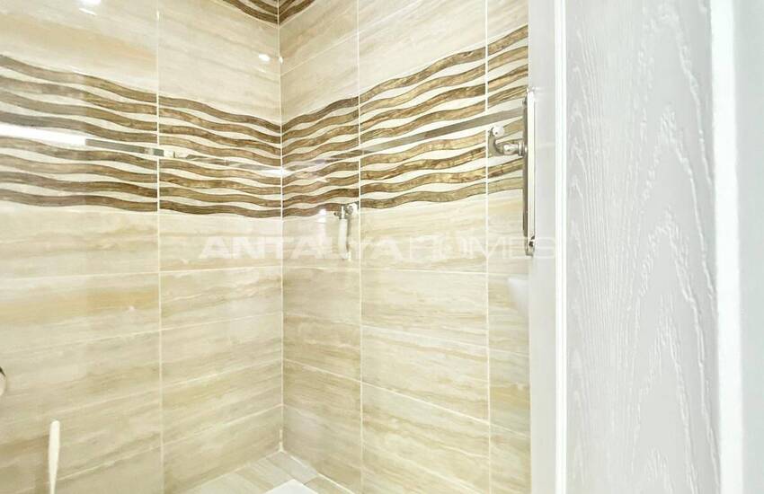 Street Front Apartment in a Promising Area in Muratpasa Antalya 16