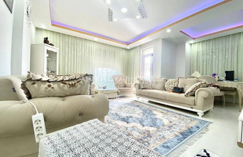 Street Front Apartment in a Promising Area in Muratpasa Antalya 7