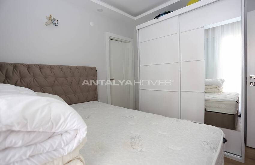 Furnished Apartment with High Rental Income Potential in Antalya 23