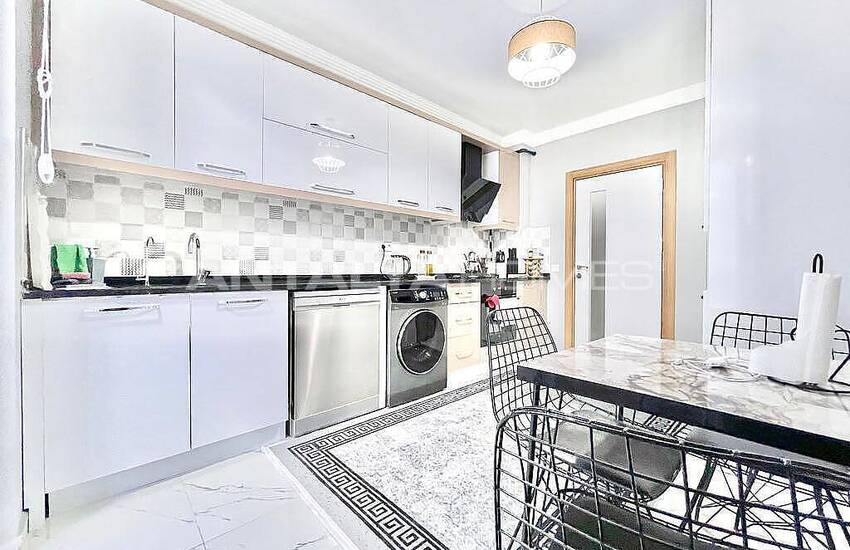 Apartment with Gas Combi and Indoor Car Park in Muratpasa 12