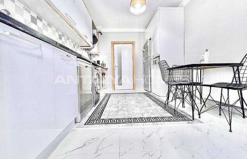 Apartment with Gas Combi and Indoor Car Park in Muratpasa 14