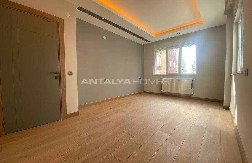 3 Bedroom Flat with Gas Combi in Muratpasa Kizilarik 15