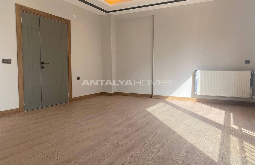 3 Bedroom Flat with Gas Combi in Muratpasa Kizilarik 5