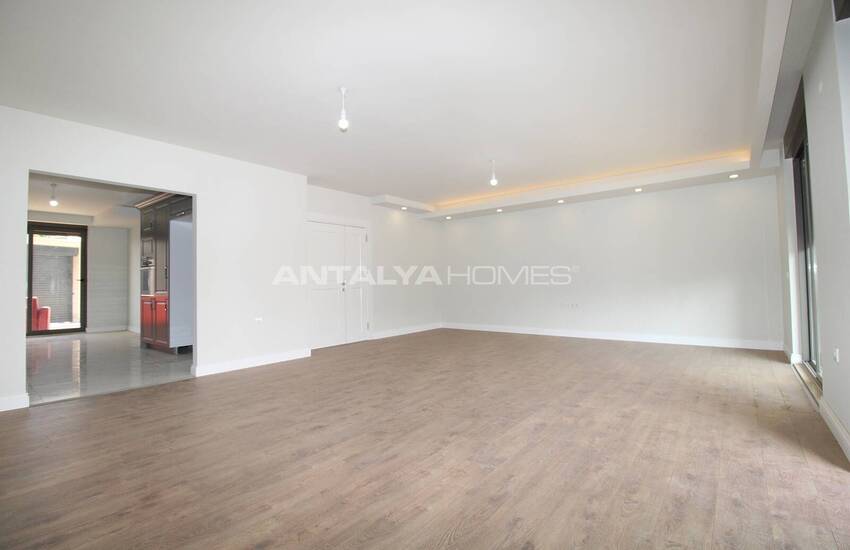 Triplex Villa with Private Pool and Elevator in Antalya 8