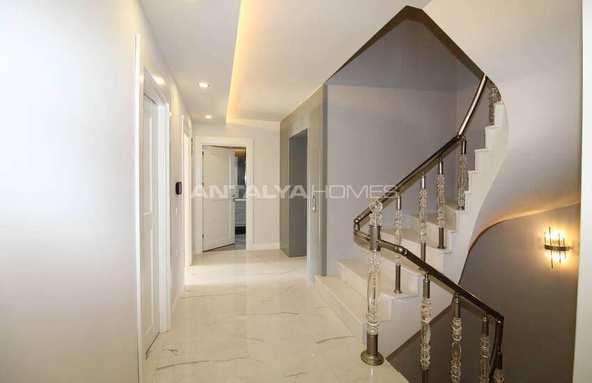 Triplex Villa with Private Pool and Elevator in Antalya 18