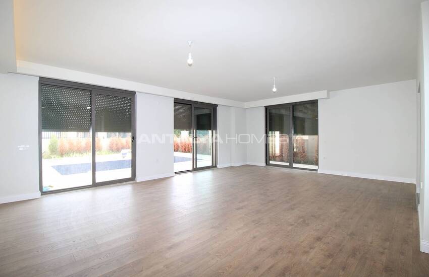 Triplex Villa with Private Pool and Elevator in Antalya 9