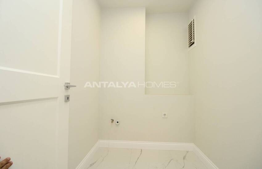 Triplex Villa with Private Pool and Elevator in Antalya 29