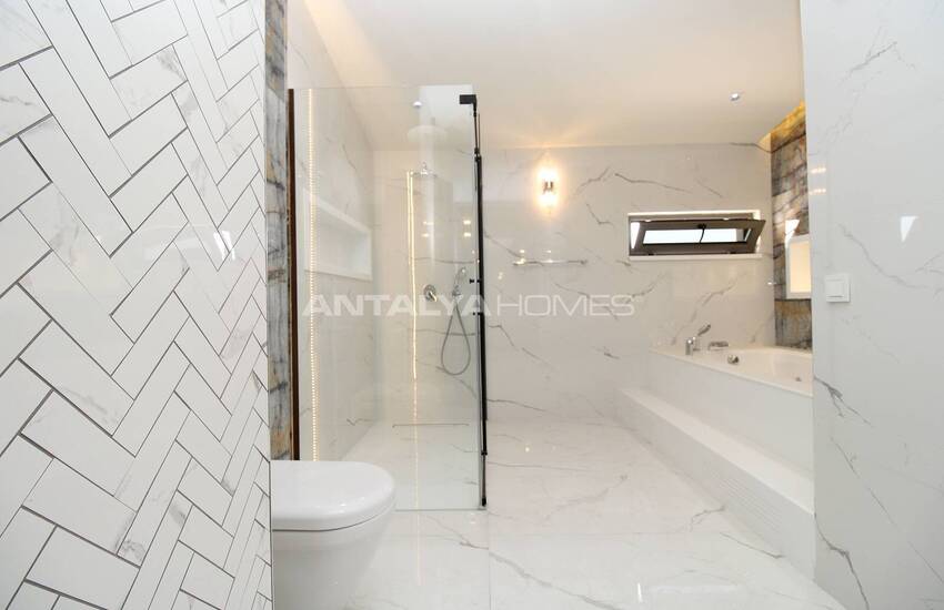 Triplex Villa with Private Pool and Elevator in Antalya 33